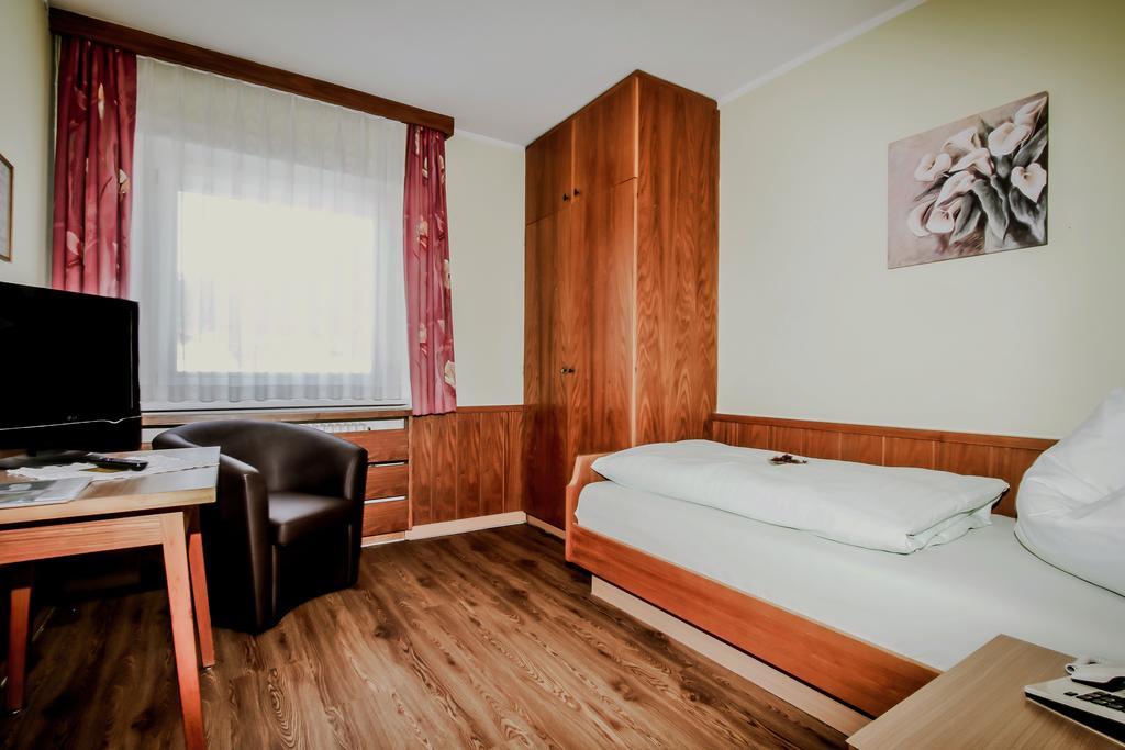 Hotel Cristallago เซเฟลด์ อิน ทิโรล ภายนอก รูปภาพ