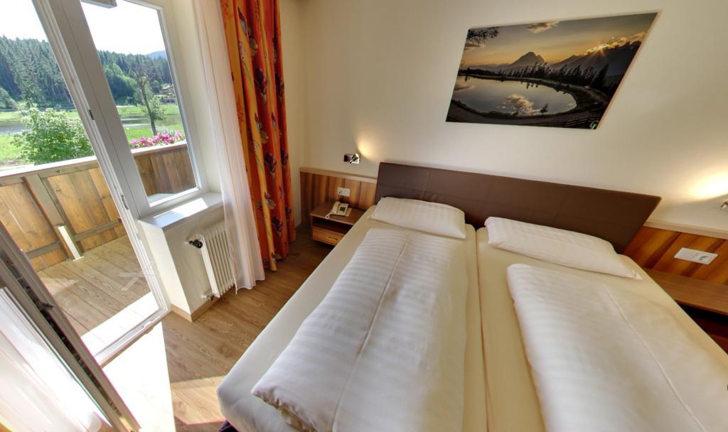 Hotel Cristallago เซเฟลด์ อิน ทิโรล ภายนอก รูปภาพ