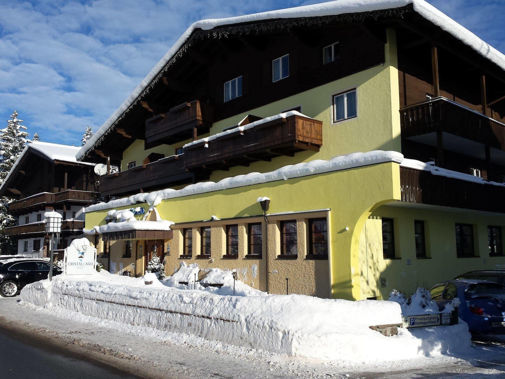 Hotel Cristallago เซเฟลด์ อิน ทิโรล ภายนอก รูปภาพ